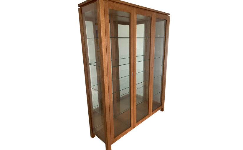 display cabinet with glass doors, sides and mirrored back
