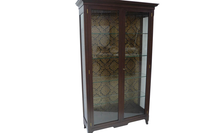 maximus traditional glass door china cabinet with moulded doors and carved splay foot